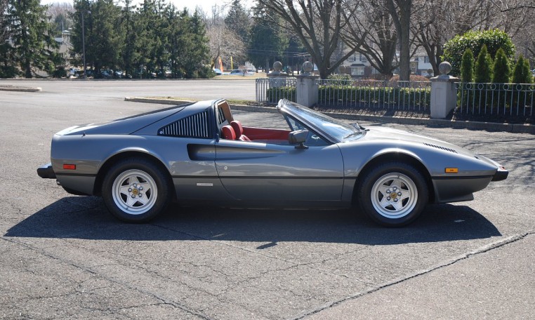 Ferrari 308 GTSI